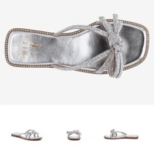 NWOT Mix No. 6 Marbie Silver Rhinestone Bow Flat Sandals Slip Women's 9